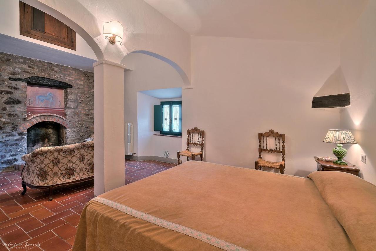 Castello Di Sarna Villa Chiusi della Verna Exterior foto