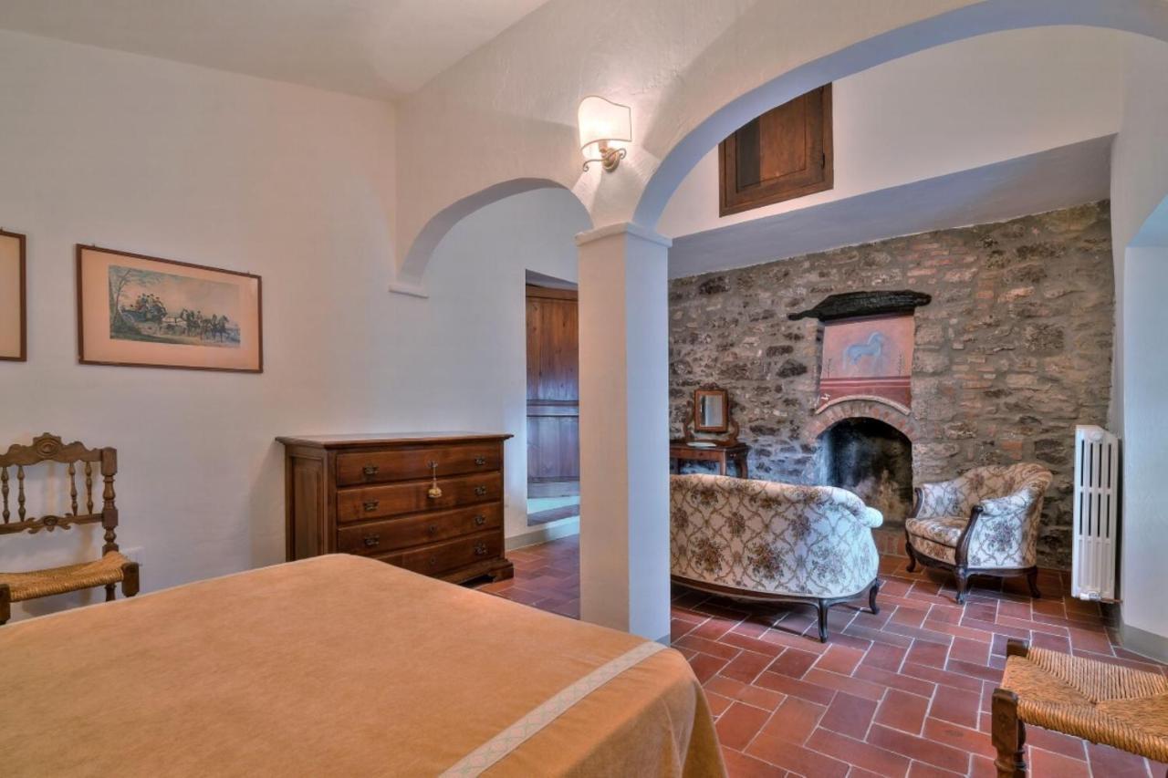 Castello Di Sarna Villa Chiusi della Verna Exterior foto